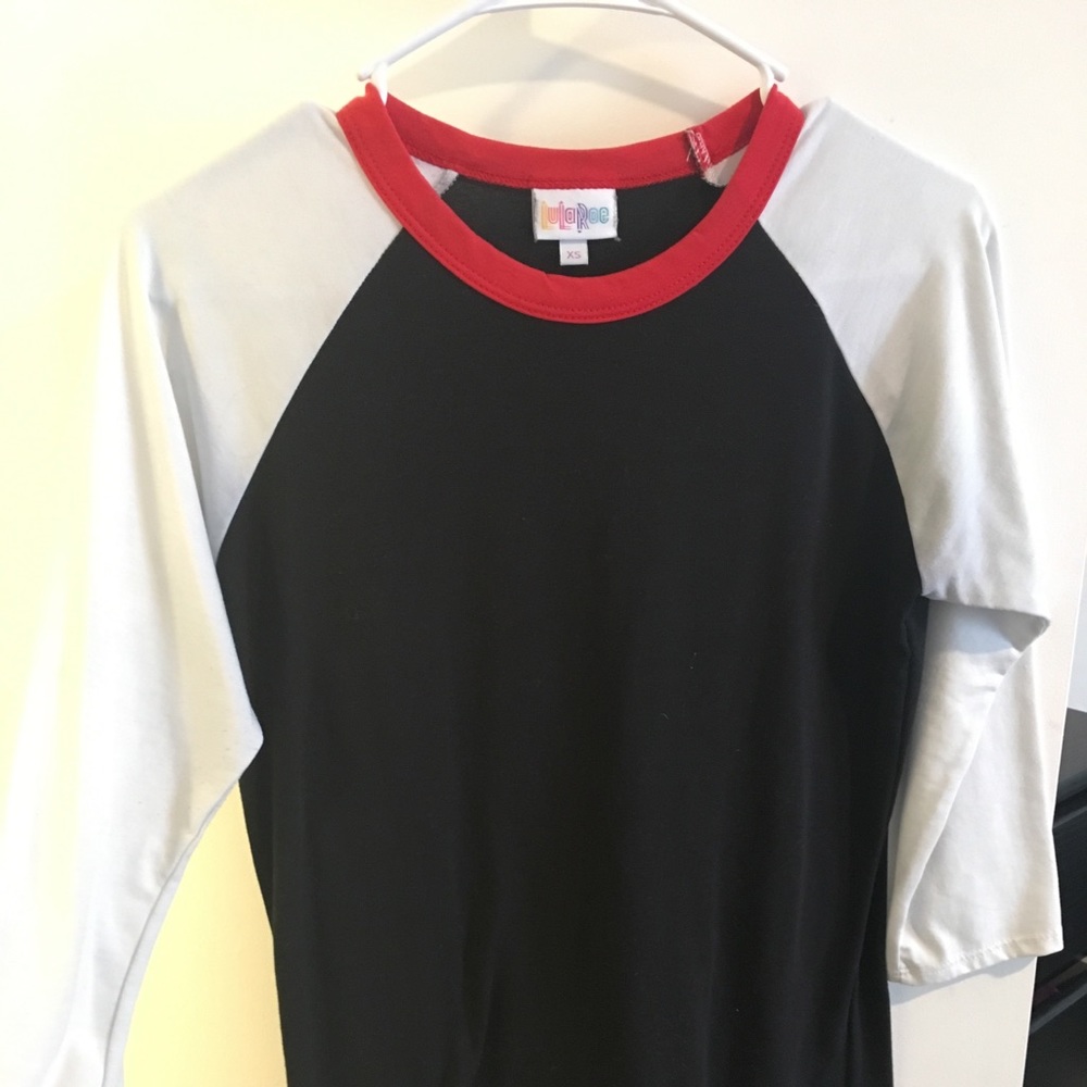 LuLaRoe Tri-Color Long sleeve